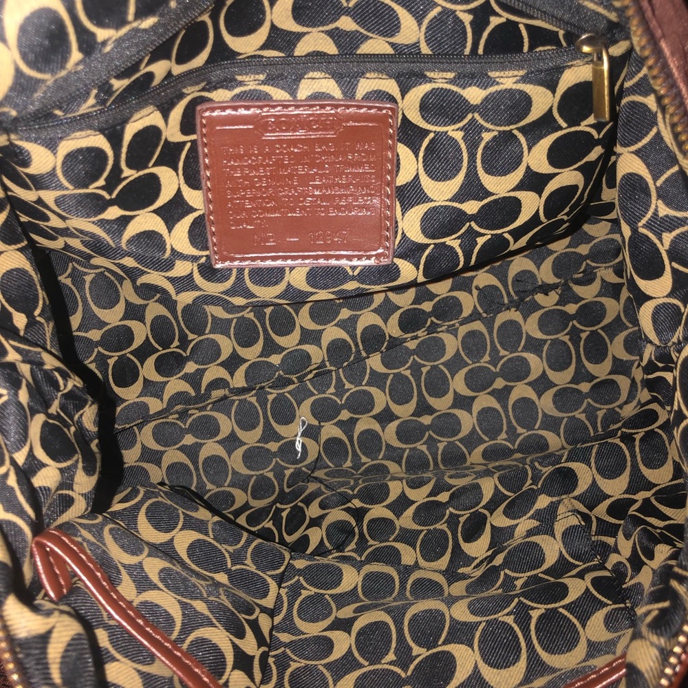 Coach - Picture 4 of 4